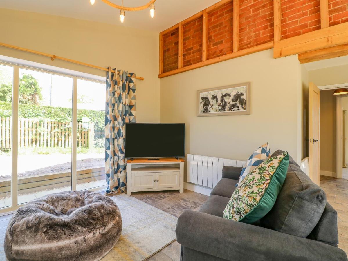 Acorn Lodge Стаффорд Экстерьер фото